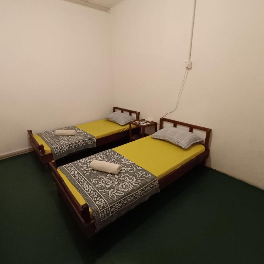 Tabun Homestay Мири Екстериор снимка